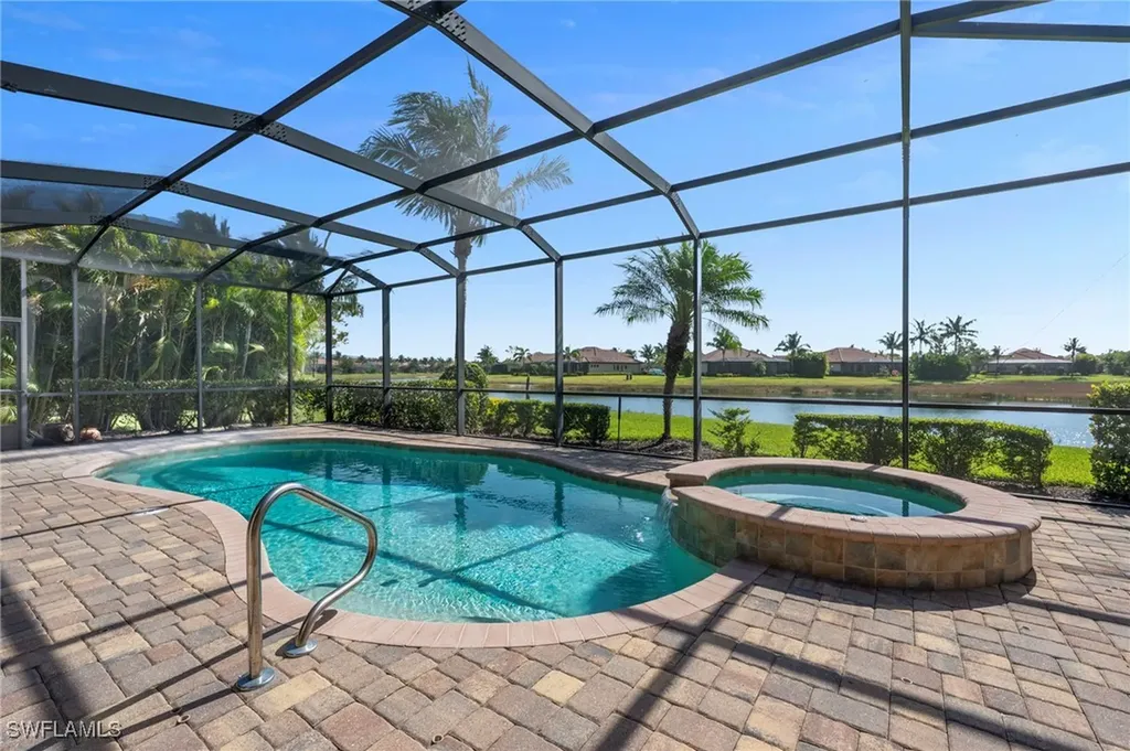 9463 Campanile Circle Naples FL 34114