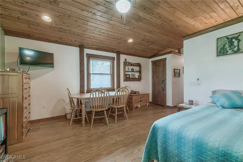 4292 SW 73rd Trail Bushnell FL 33513