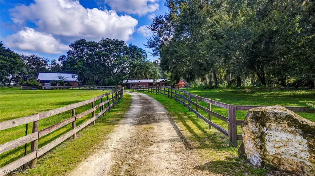 4292 SW 73rd Trail Bushnell FL 33513