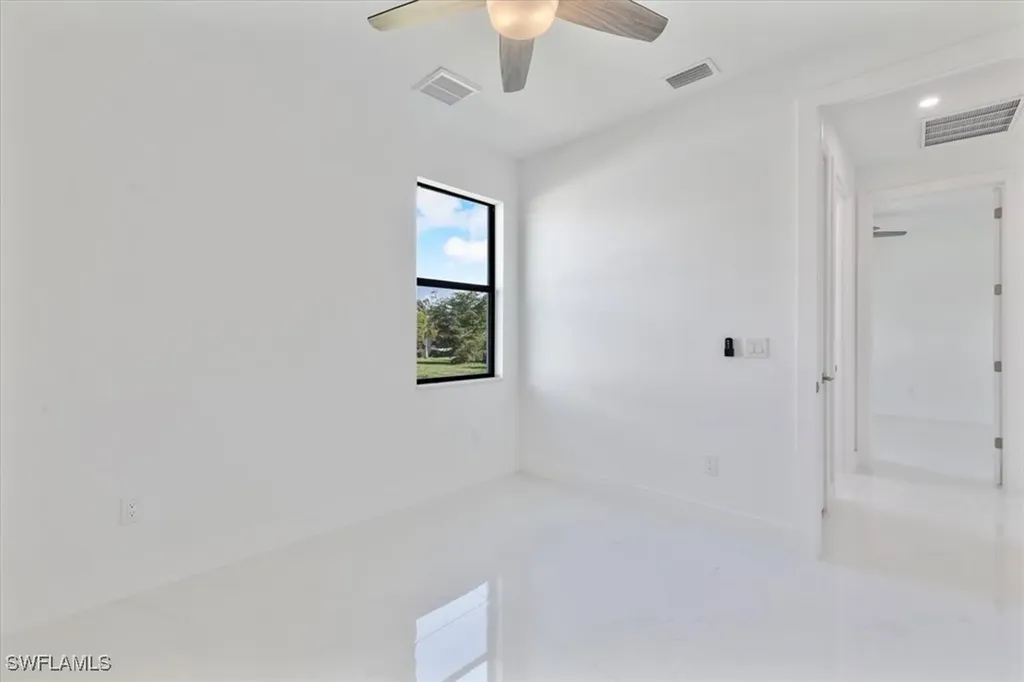 2500 NW 7th Street Cape Coral FL 33993
