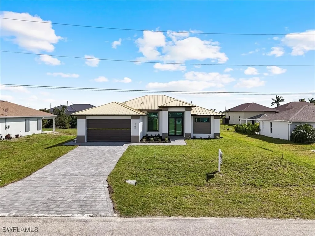 2500 NW 7th Street Cape Coral FL 33993