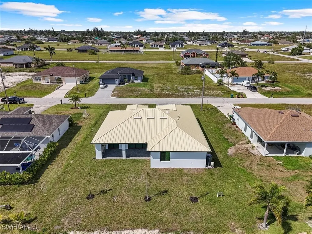 2500 NW 7th Street Cape Coral FL 33993