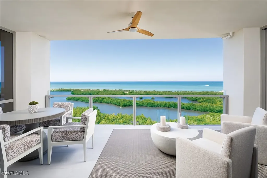 6897 Grenadier Boulevard Naples FL 34108