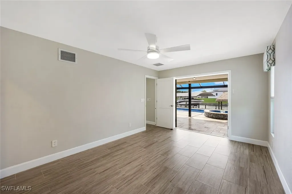 3010 SE 6th Avenue Cape Coral FL 33904