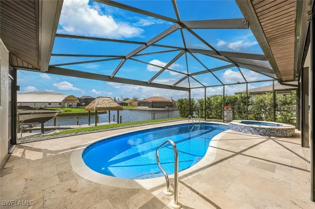 3010 SE 6th Avenue Cape Coral FL 33904