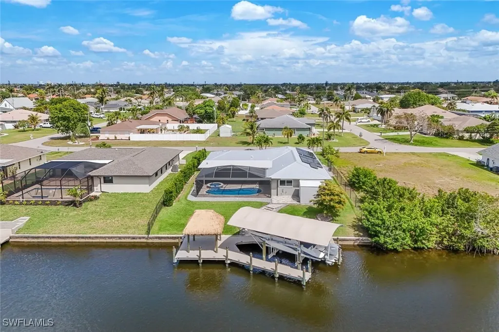 3010 SE 6th Avenue Cape Coral FL 33904