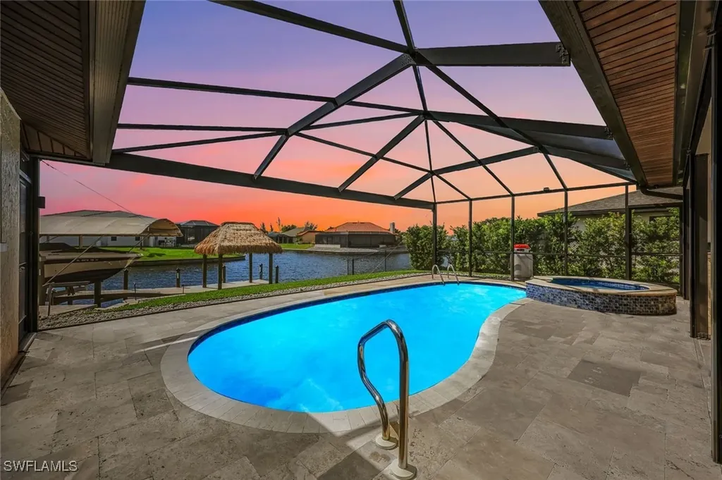 3010 SE 6th Avenue Cape Coral FL 33904