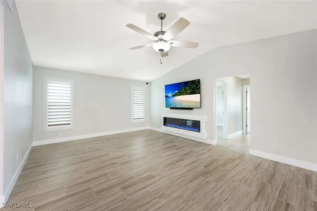 3010 SE 6th Avenue Cape Coral FL 33904