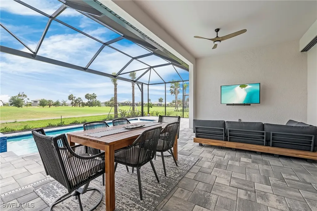 1784 Palomar Terrace Naples FL 34120