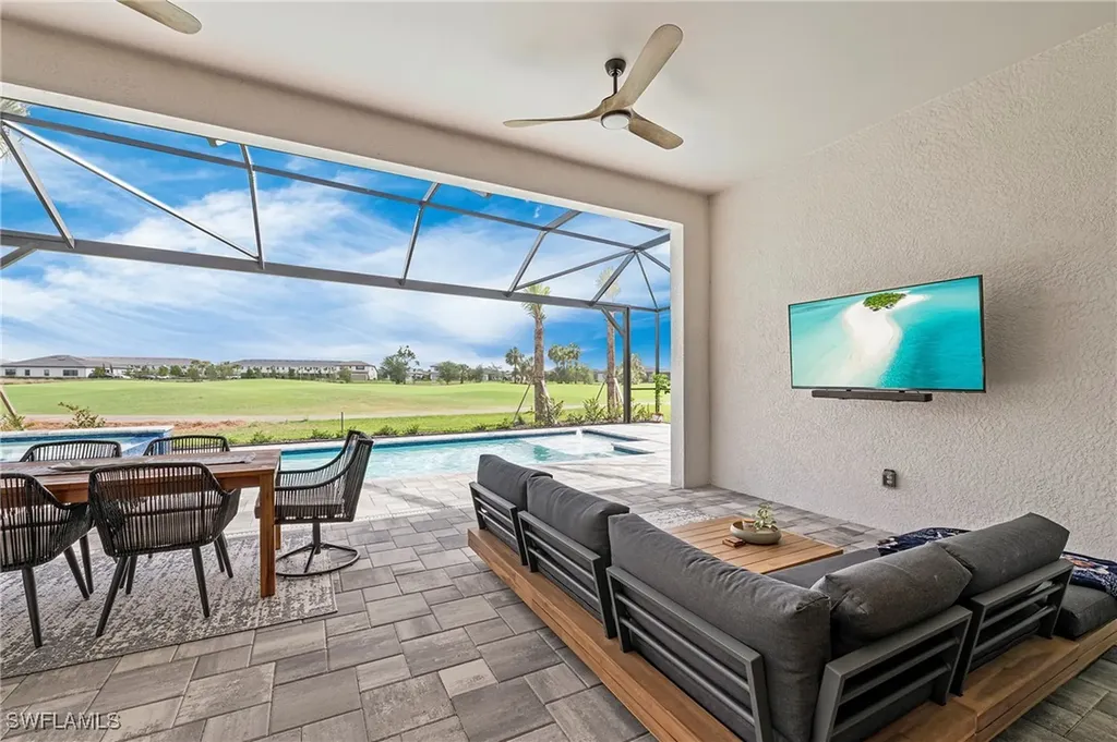 1784 Palomar Terrace Naples FL 34120