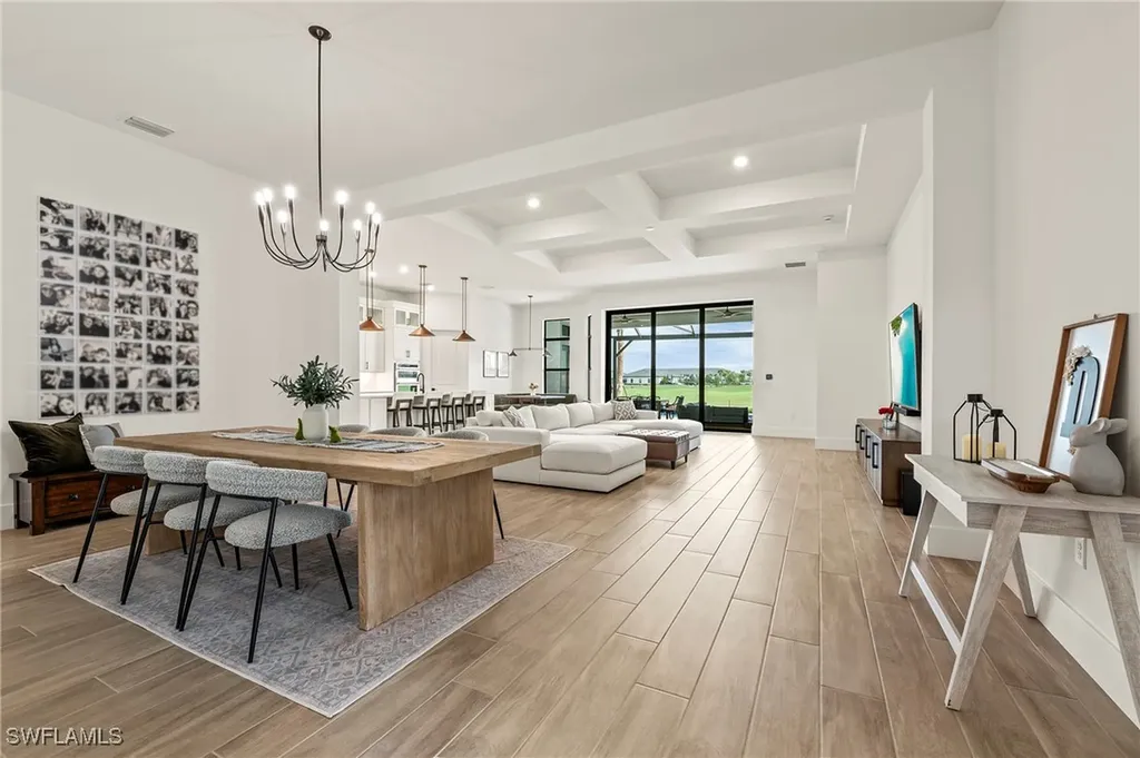 1784 Palomar Terrace Naples FL 34120