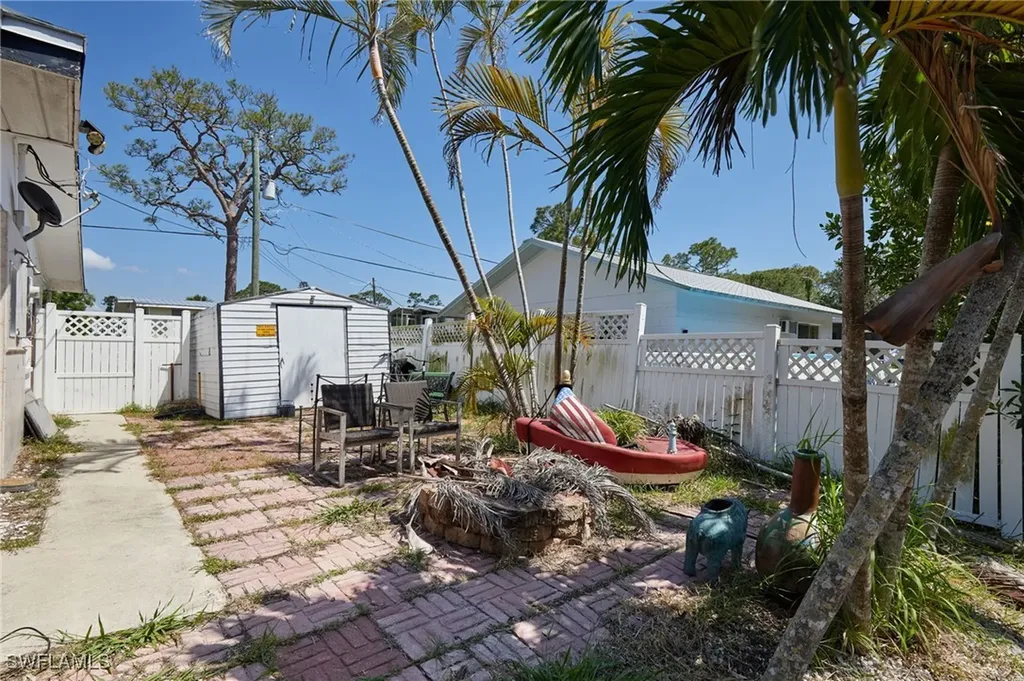 27620 Riverdale Lane Bonita Springs FL 34134