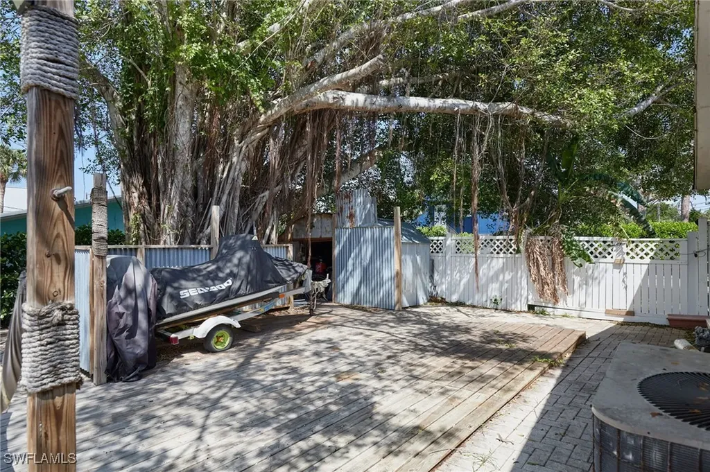 27620 Riverdale Lane Bonita Springs FL 34134