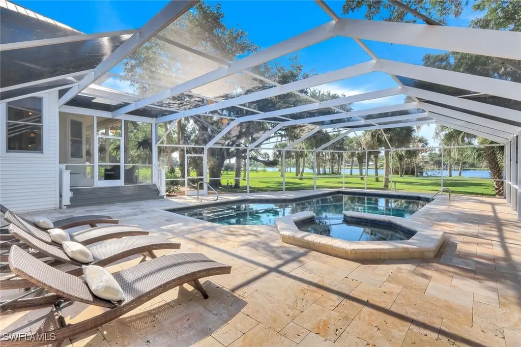 1950 Mitchell Avenue Alva FL 33920