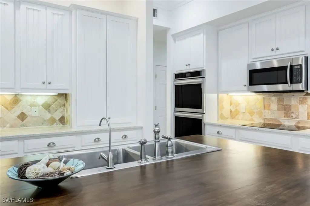 1950 Mitchell Avenue Alva FL 33920