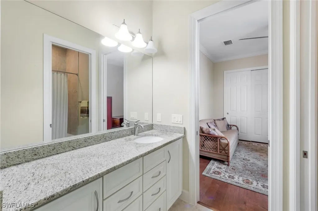 9282 Quarry Drive Naples FL 34120