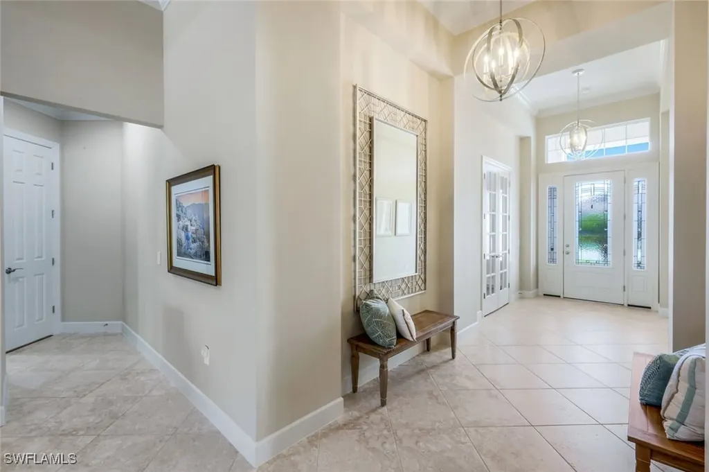 9282 Quarry Drive Naples FL 34120