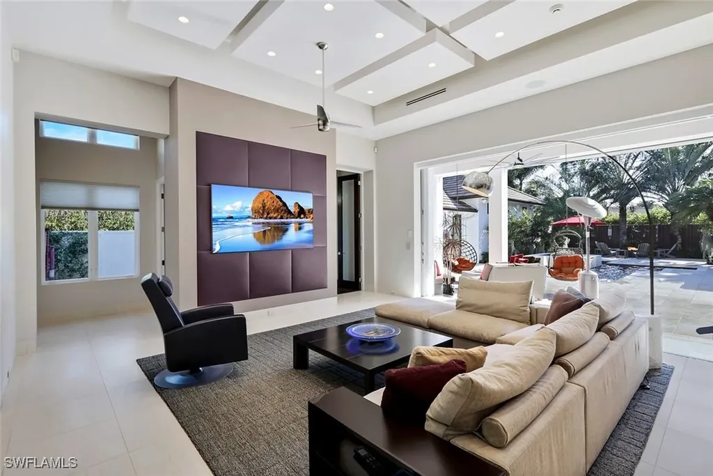 2296 Hawksridge Loop Naples FL 34105