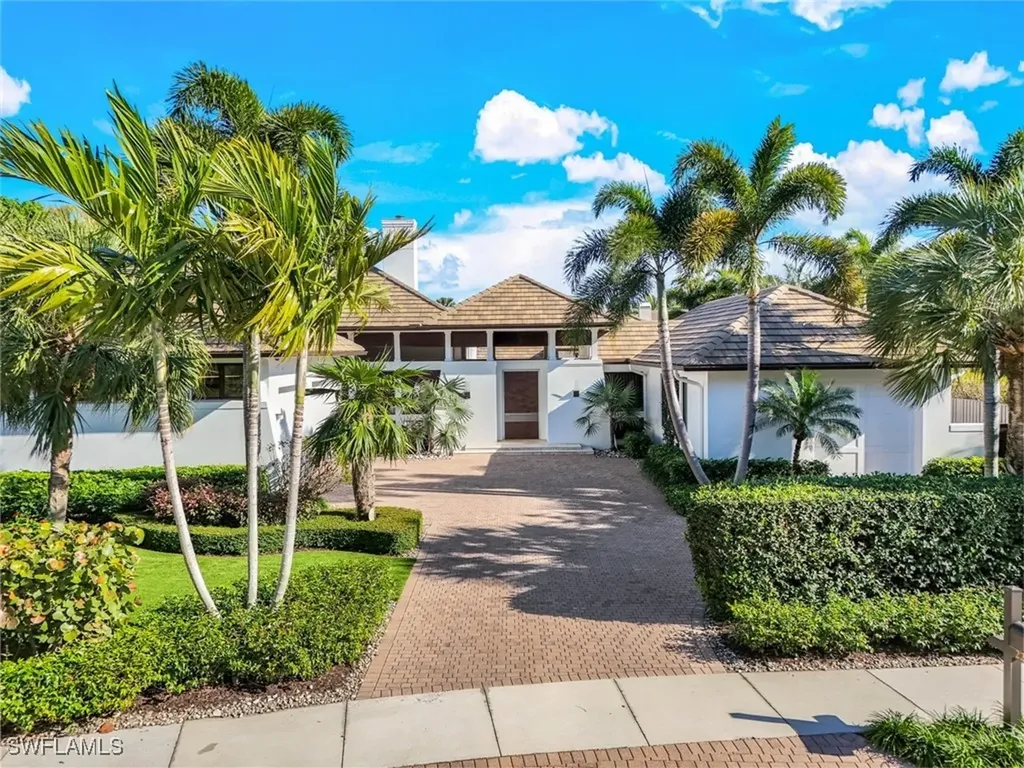 2296 Hawksridge Loop Naples FL 34105