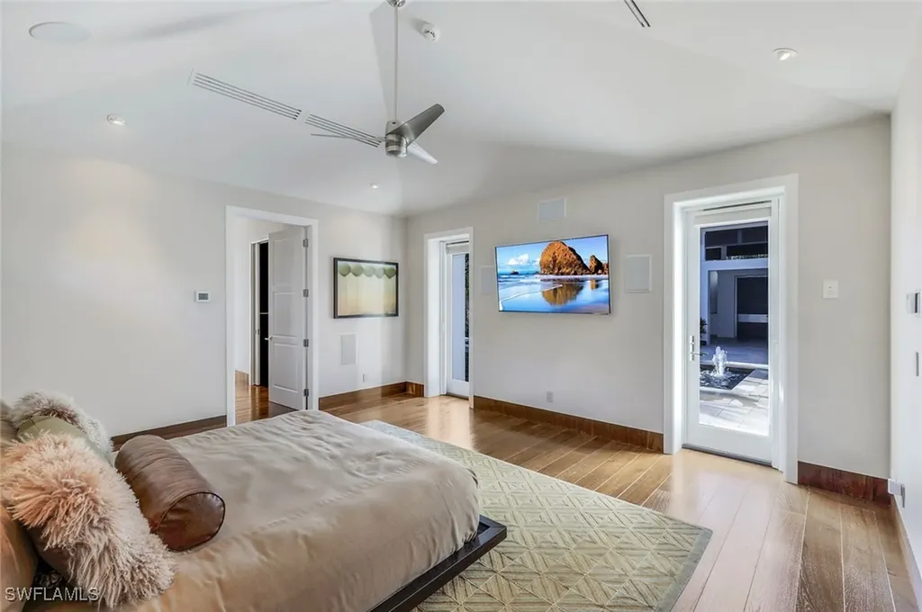 2296 Hawksridge Loop Naples FL 34105