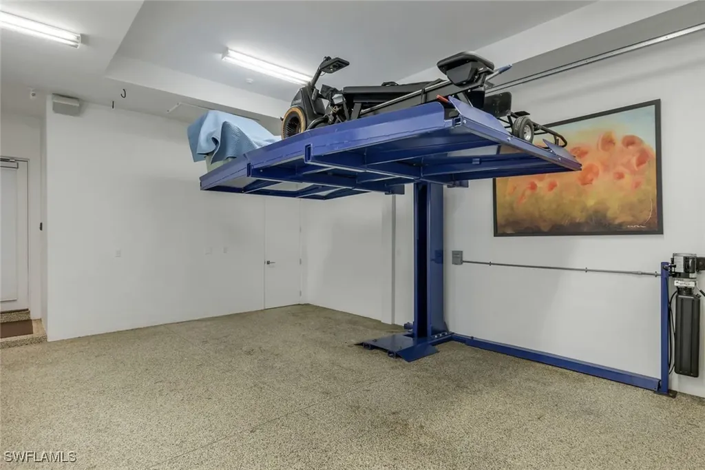 2296 Hawksridge Loop Naples FL 34105