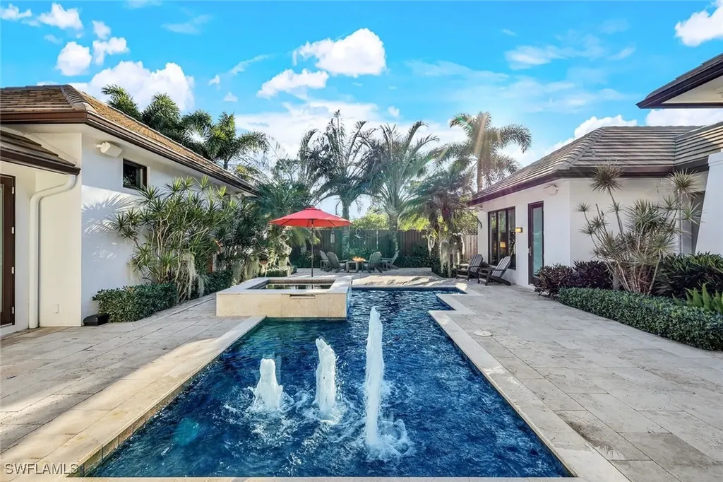 2296 Hawksridge Loop Naples FL 34105