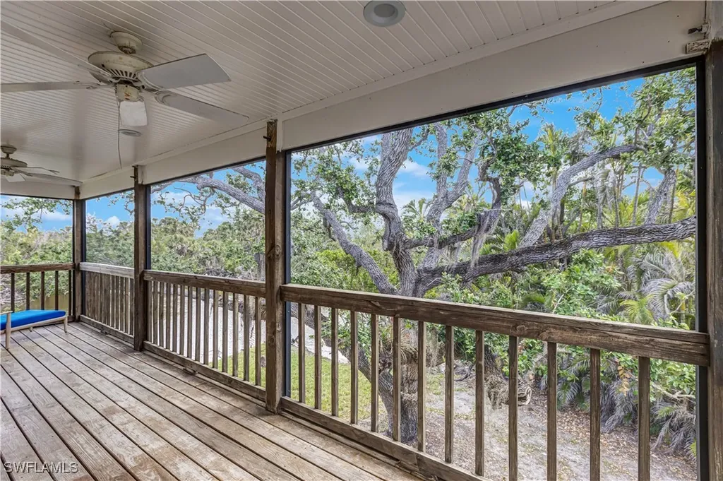 225 Nature View Court Fort Myers Beach FL 33931
