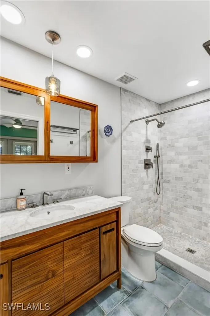 225 Nature View Court Fort Myers Beach FL 33931