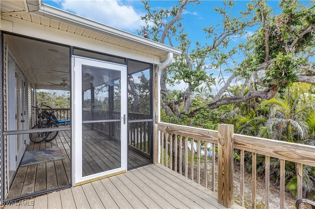 225 Nature View Court Fort Myers Beach FL 33931