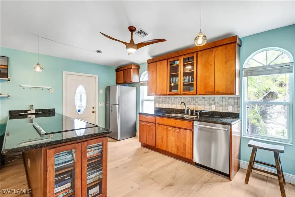 225 Nature View Court Fort Myers Beach FL 33931