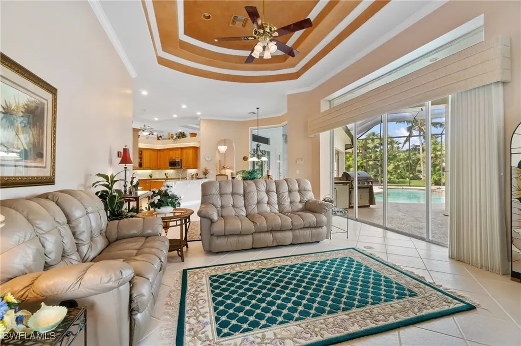 5232 Old Gallows Way Naples FL 34105