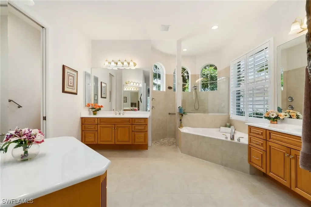 5232 Old Gallows Way Naples FL 34105
