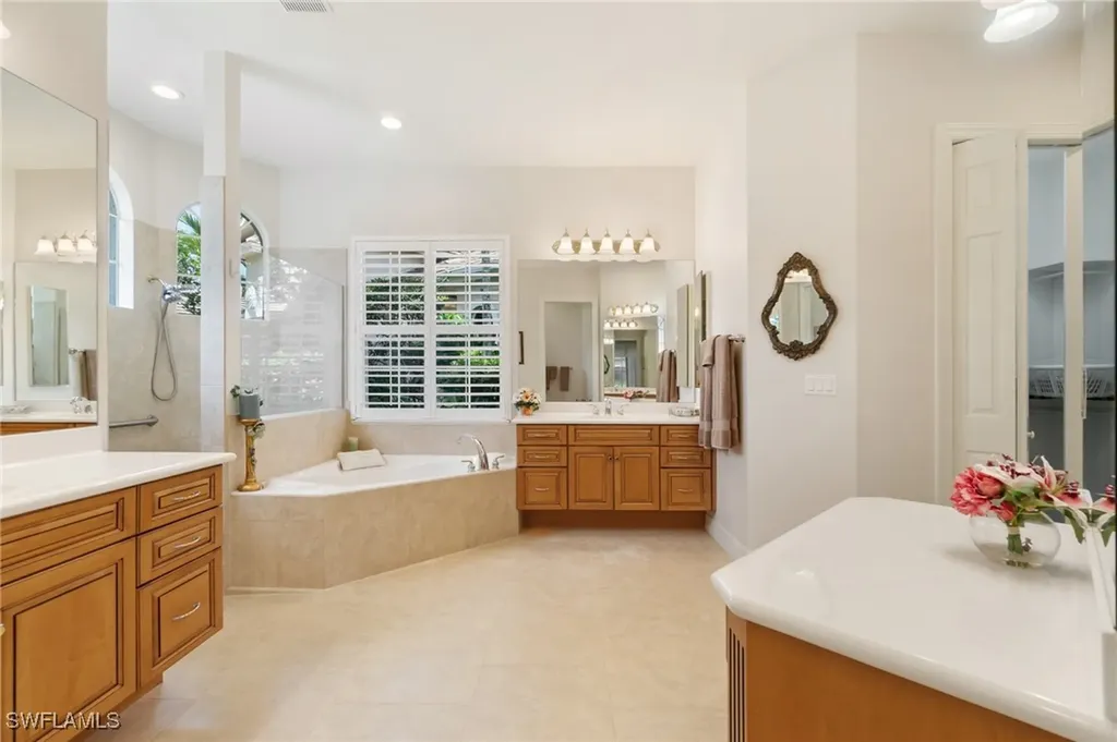 5232 Old Gallows Way Naples FL 34105