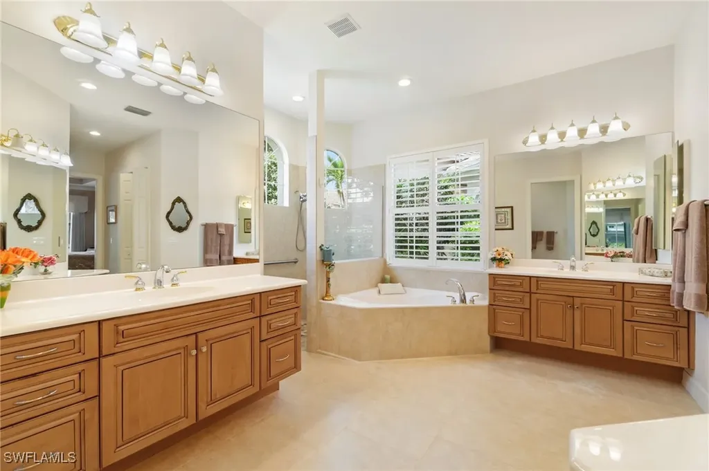 5232 Old Gallows Way Naples FL 34105