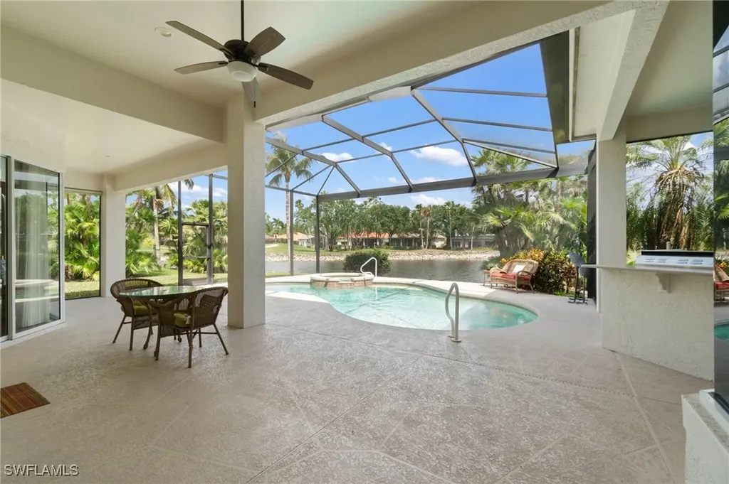 5232 Old Gallows Way Naples FL 34105
