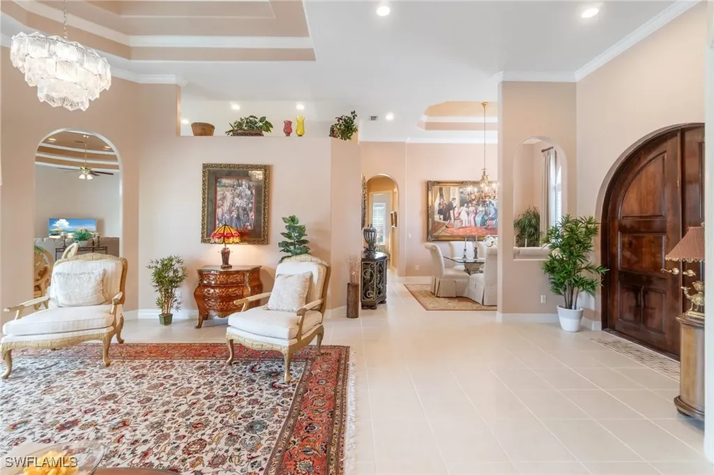 5232 Old Gallows Way Naples FL 34105