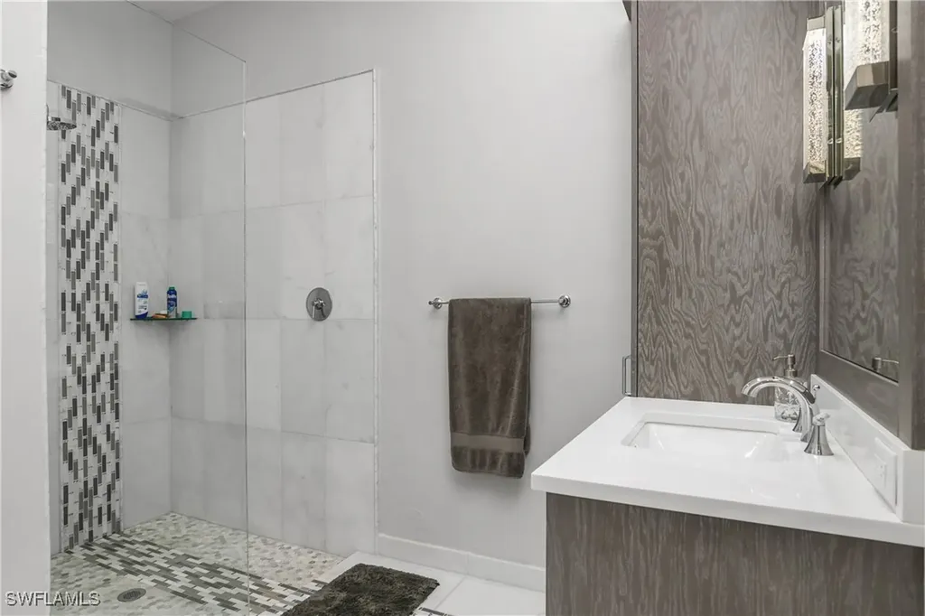 3370 Oaklake Court Bonita Springs FL 34134