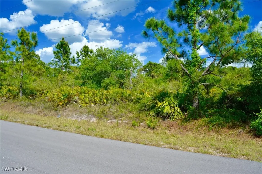 1510 Pine Avenue Lehigh Acres FL 33972