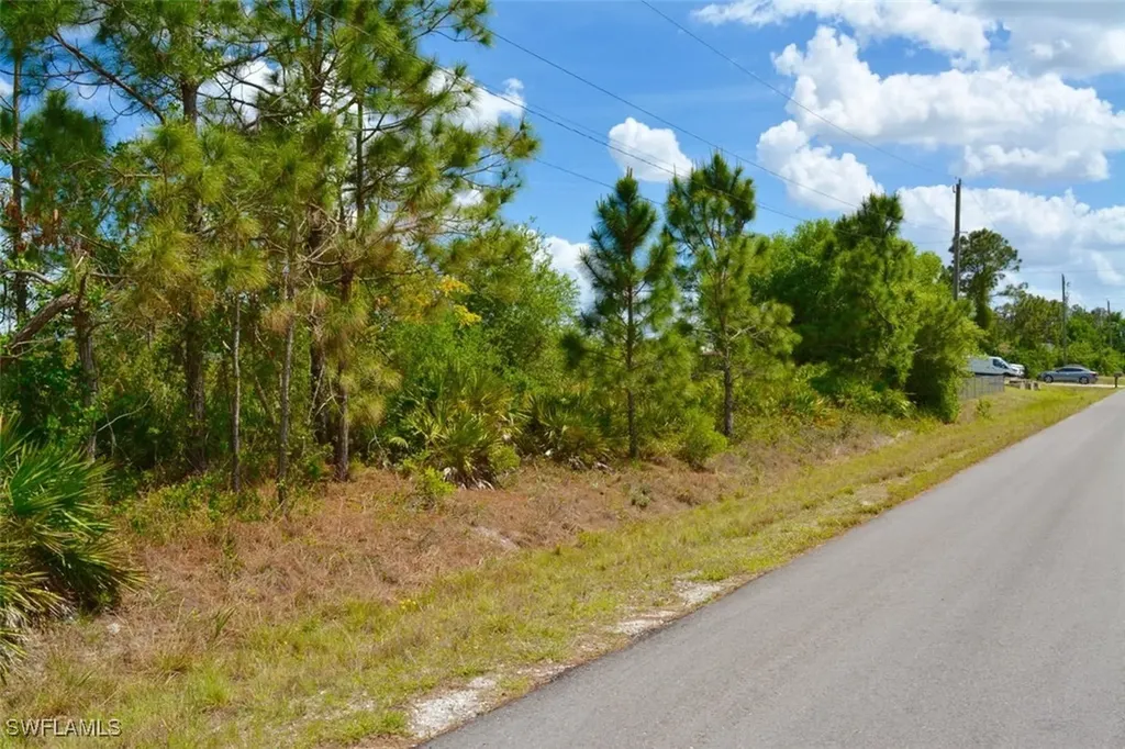 1510 Pine Avenue Lehigh Acres FL 33972