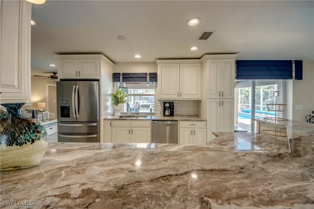 127 SW 54th Street Cape Coral FL 33914