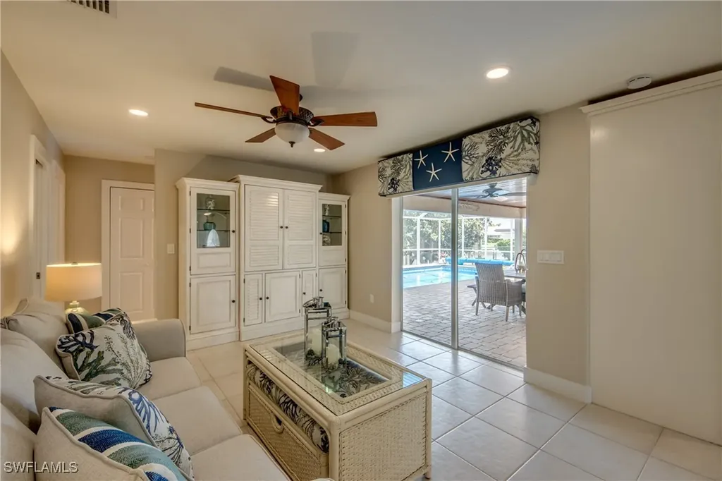 127 SW 54th Street Cape Coral FL 33914