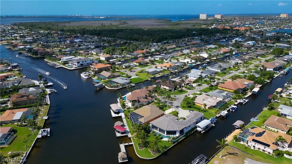 127 SW 54th Street Cape Coral FL 33914
