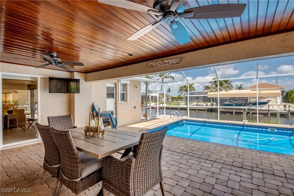 127 SW 54th Street Cape Coral FL 33914