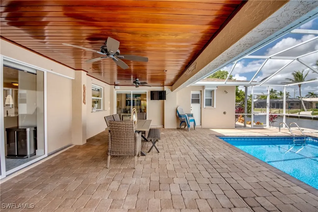 127 SW 54th Street Cape Coral FL 33914