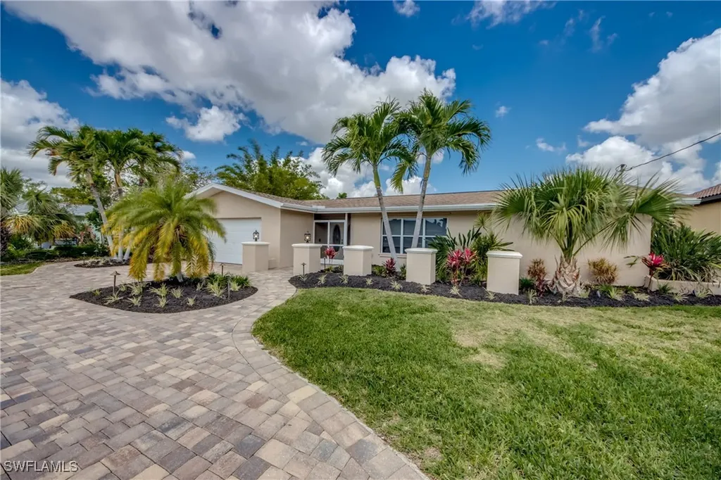 127 SW 54th Street Cape Coral FL 33914