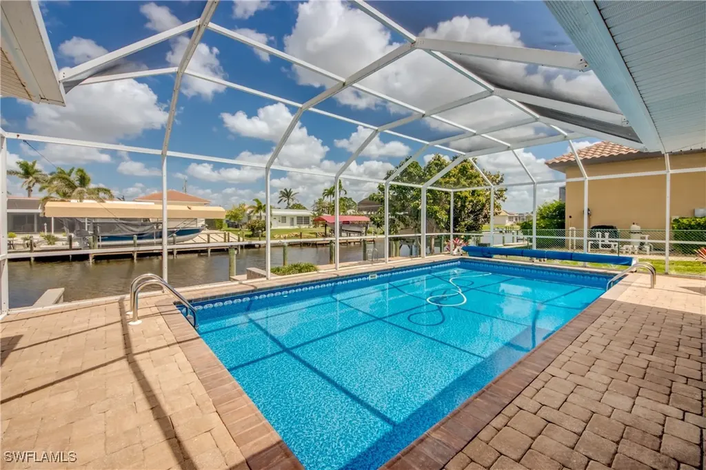 127 SW 54th Street Cape Coral FL 33914