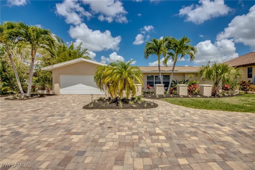 127 SW 54th Street Cape Coral FL 33914