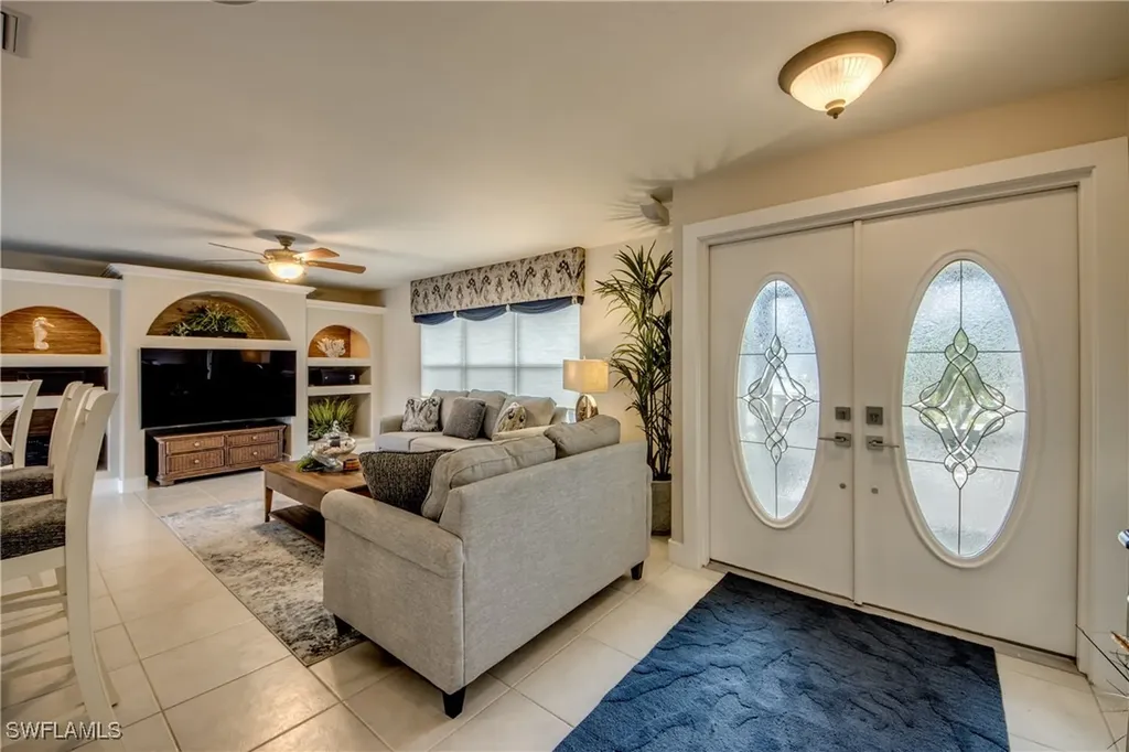127 SW 54th Street Cape Coral FL 33914
