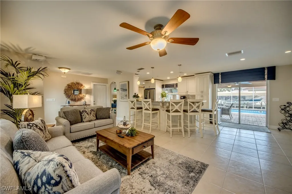 127 SW 54th Street Cape Coral FL 33914