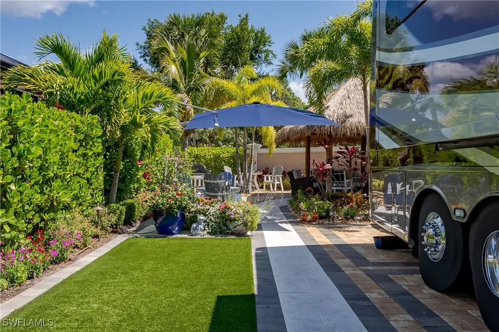 13567 Snook Circle Naples FL 34114